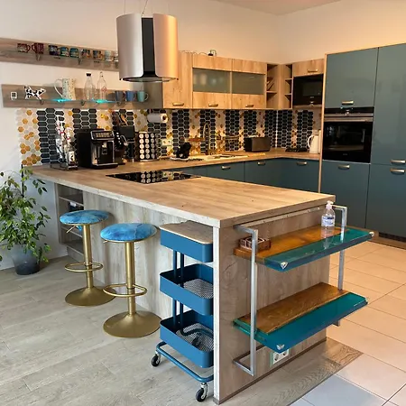 Holiday home Haus Gueldengossa